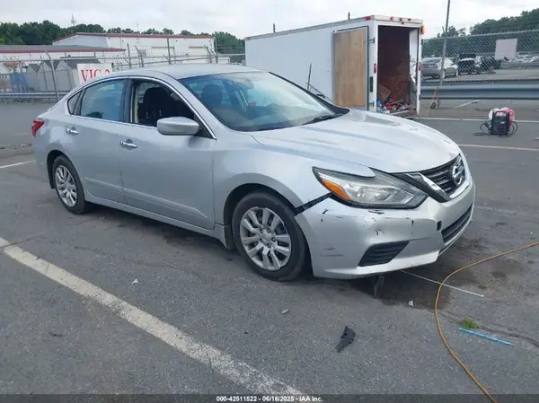 1N4AL3AP2HC269433 2017 NISSAN ALTIMA - Image 1
