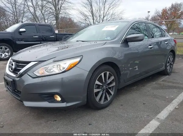 1N4AL3AP2HC271795 2017 NISSAN ALTIMA - Image 2