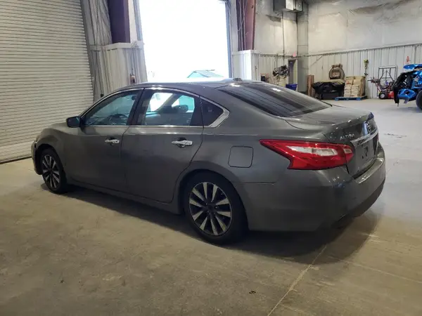 1N4AL3AP2HC271800 2017 NISSAN ALTIMA - Image 2