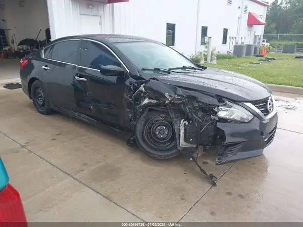 1N4AL3AP2HC273031 2017 NISSAN ALTIMA - Image 1