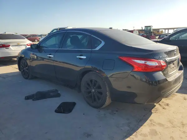 1N4AL3AP2HC275328 2017 NISSAN ALTIMA - Image 2