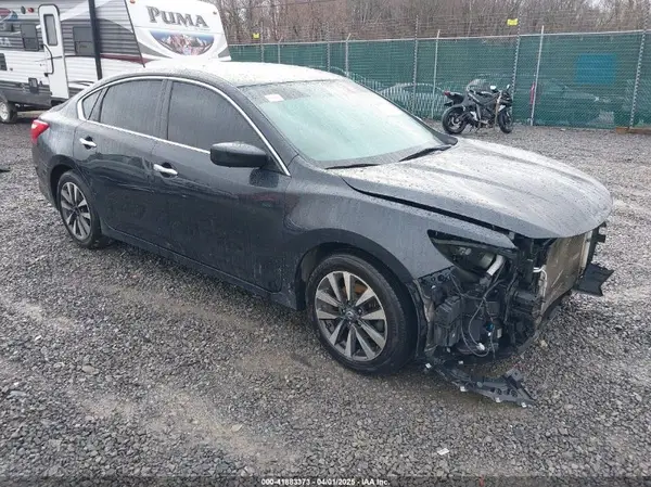 1N4AL3AP2HC275474 2017 NISSAN ALTIMA - Image 1
