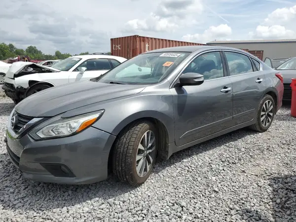 1N4AL3AP2HC276561 2017 NISSAN ALTIMA - Image 1