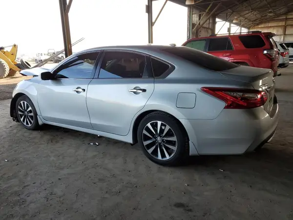 1N4AL3AP2HC277984 2017 NISSAN ALTIMA - Image 2