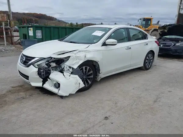 1N4AL3AP2HC280402 2017 NISSAN ALTIMA - Image 2