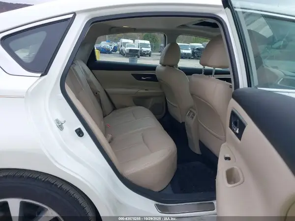 1N4AL3AP2HC280402 2017 NISSAN ALTIMA - Image 8