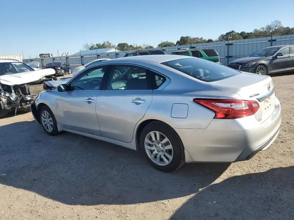 1N4AL3AP2HC280559 2017 NISSAN ALTIMA - Image 2