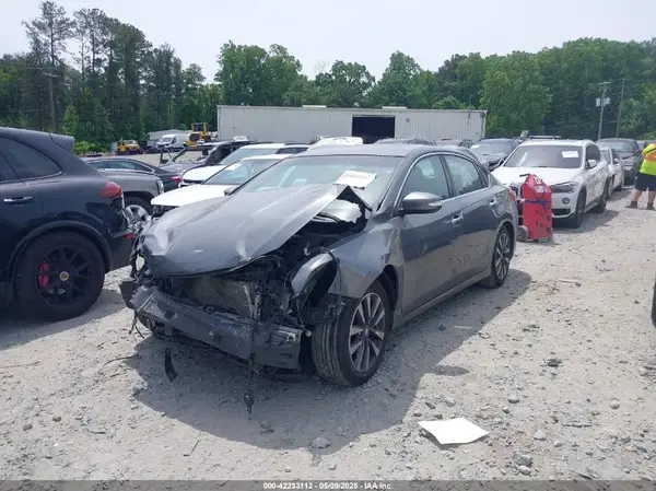 1N4AL3AP2HC283168 2017 NISSAN ALTIMA - Image 2