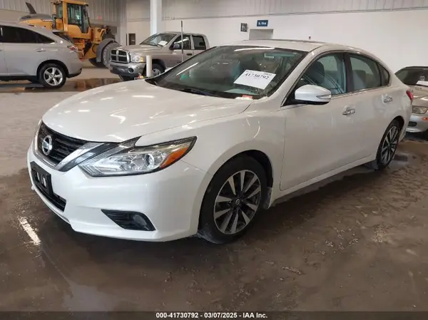 1N4AL3AP2HC284160 2017 NISSAN ALTIMA - Image 2