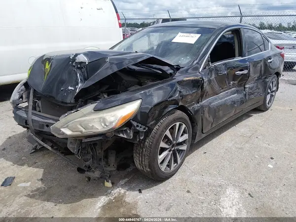 1N4AL3AP2HC285311 2017 NISSAN ALTIMA - Image 2