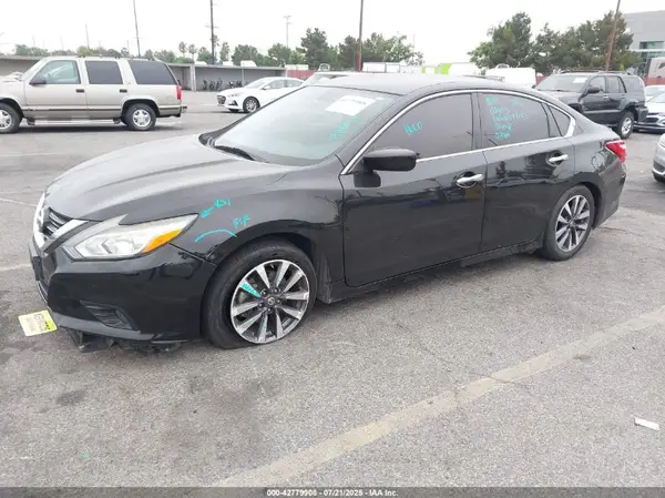 1N4AL3AP2HC286099 2017 NISSAN ALTIMA - Image 2