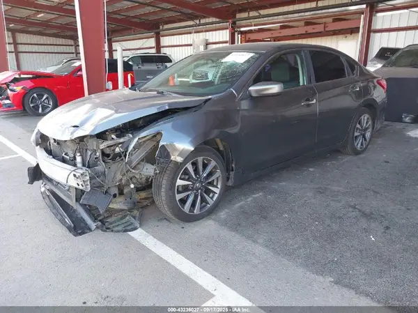 1N4AL3AP2HC286278 2017 NISSAN ALTIMA - Image 2