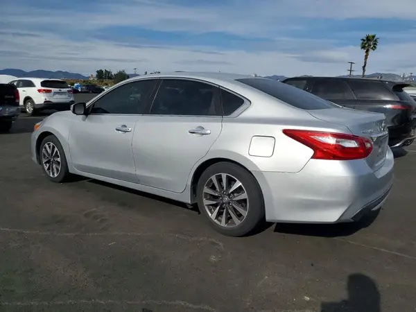 1N4AL3AP2HC288001 2017 NISSAN ALTIMA - Image 2