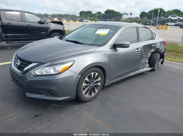 1N4AL3AP2HC289746 2017 NISSAN ALTIMA - Image 2