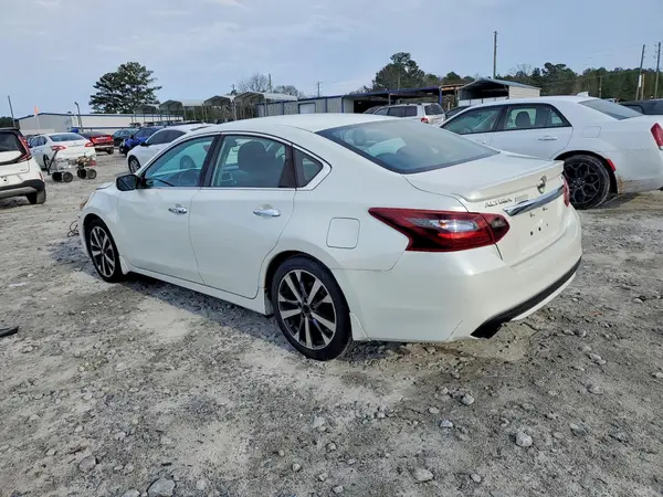 1N4AL3AP2HC295465 2017 NISSAN ALTIMA - Image 2