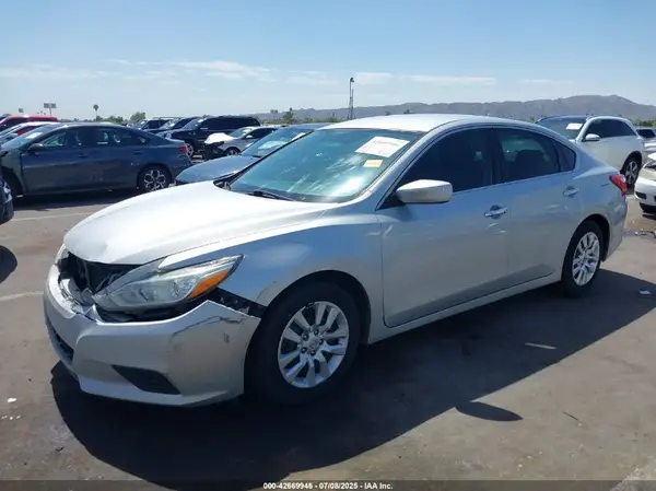 1N4AL3AP2HC295837 2017 NISSAN ALTIMA - Image 2