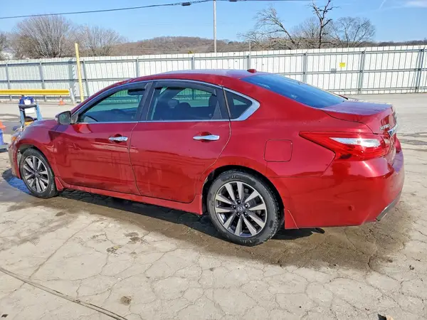 1N4AL3AP2HC296163 2017 NISSAN ALTIMA - Image 2