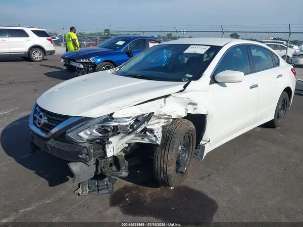 1N4AL3AP2HC296535 2017 NISSAN ALTIMA - Image 2