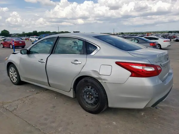 1N4AL3AP2HC296700 2017 NISSAN ALTIMA - Image 2
