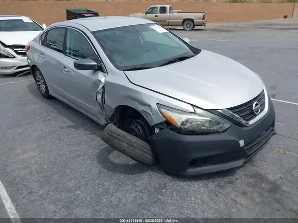 1N4AL3AP2HC296793 2017 NISSAN ALTIMA - Image 1