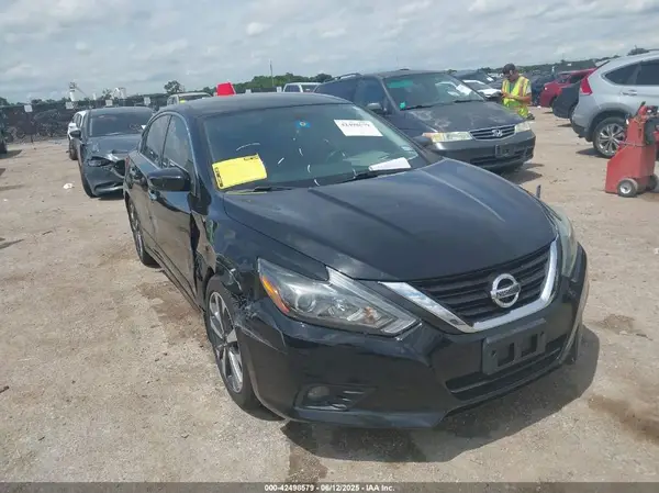 1N4AL3AP2HC297734 2017 NISSAN ALTIMA - Image 1