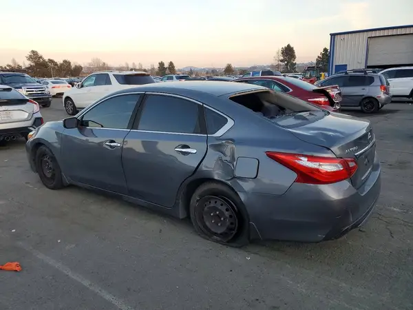 1N4AL3AP2HC470233 2017 NISSAN ALTIMA - Image 2
