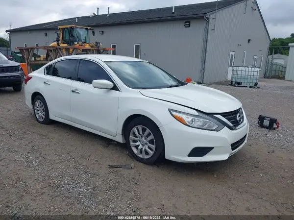 1N4AL3AP2HC475139 2017 NISSAN ALTIMA - Image 1