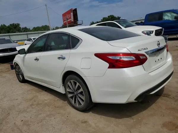 1N4AL3AP2HC476131 2017 NISSAN ALTIMA - Image 2