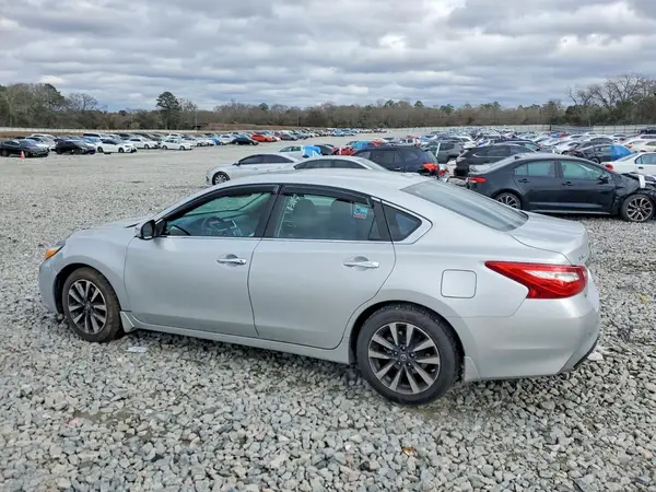 1N4AL3AP2HC476498 2017 NISSAN ALTIMA - Image 2