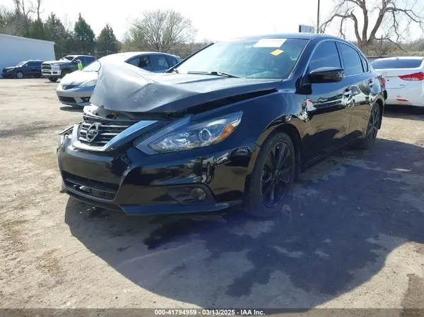 1N4AL3AP2HC476811 2017 NISSAN ALTIMA - Image 2