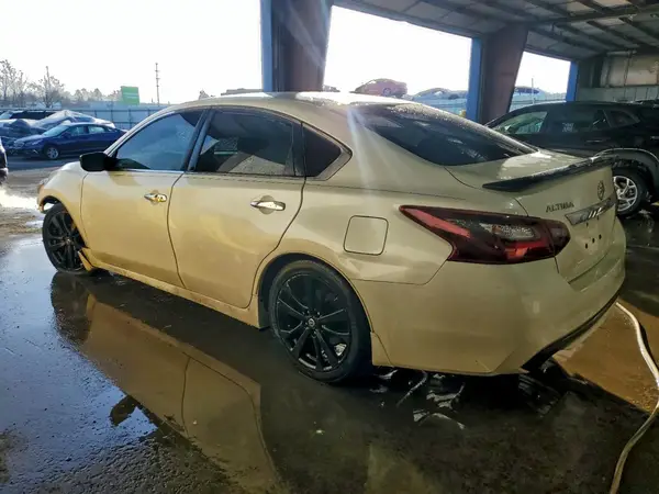 1N4AL3AP2HC477909 2017 NISSAN ALTIMA - Image 2