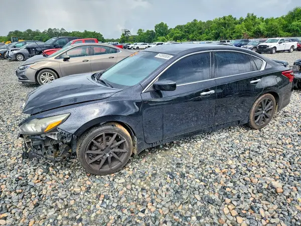 1N4AL3AP2HC481491 2017 NISSAN ALTIMA - Image 1