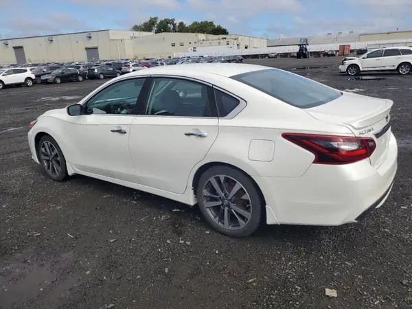 1N4AL3AP2HC482091 2017 NISSAN ALTIMA - Image 2