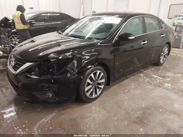 1N4AL3AP2HC482446 2017 NISSAN ALTIMA - Image 2
