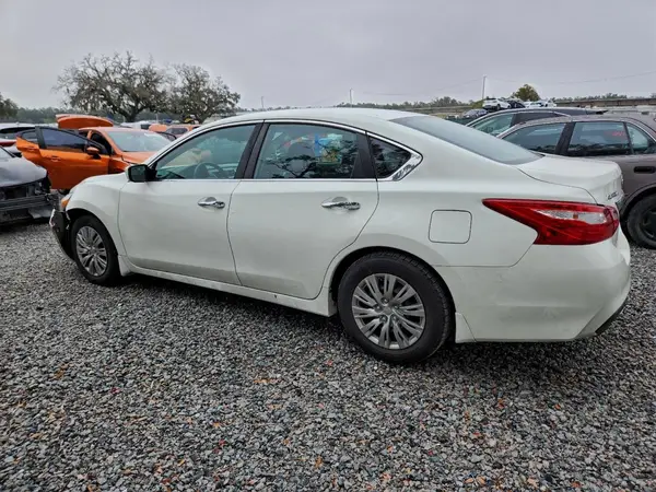 1N4AL3AP2HC486514 2017 NISSAN ALTIMA - Image 2