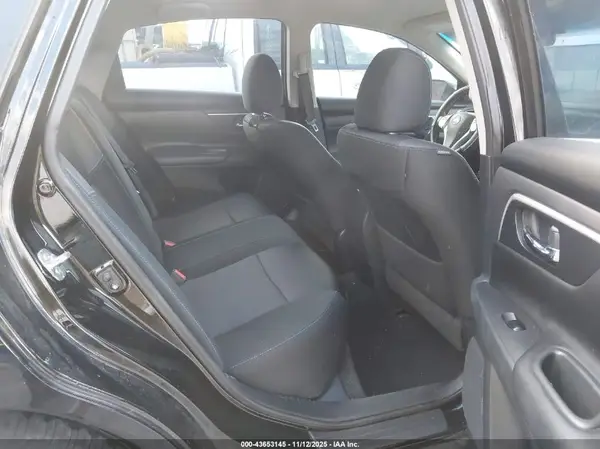 1N4AL3AP2HC494869 2017 NISSAN ALTIMA - Image 8