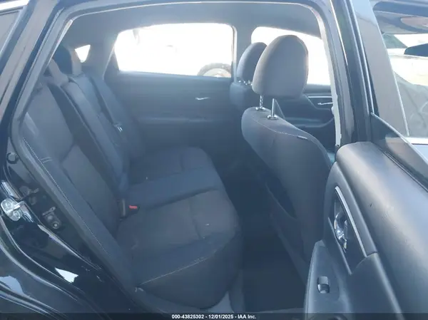 1N4AL3AP2HC497061 2017 NISSAN ALTIMA - Image 8