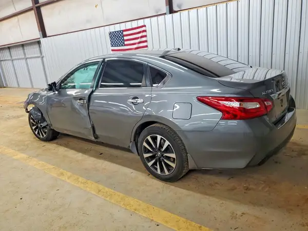 1N4AL3AP2HC497979 2017 NISSAN ALTIMA - Image 2