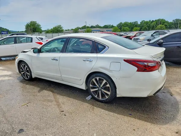 1N4AL3AP2HC499232 2017 NISSAN ALTIMA - Image 2
