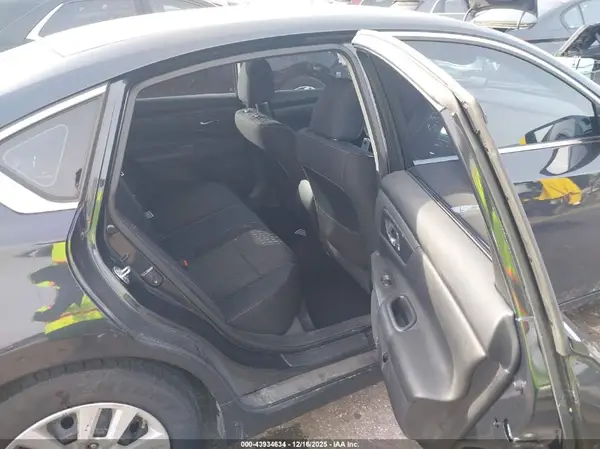 1N4AL3AP2HC940485 2017 NISSAN ALTIMA - Image 8