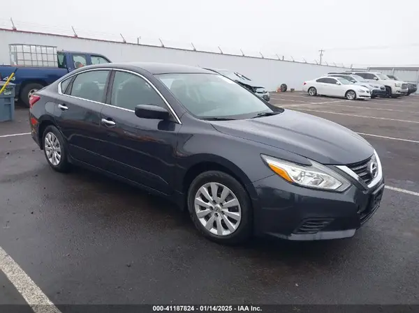 1N4AL3AP2HN305545 2017 NISSAN ALTIMA - Image 1