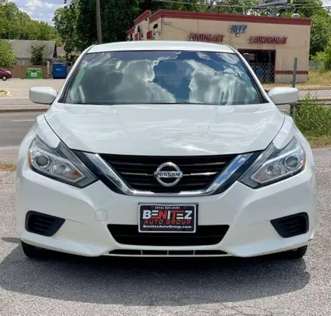 1N4AL3AP2HN305996 2017 NISSAN ALTIMA - Image 2