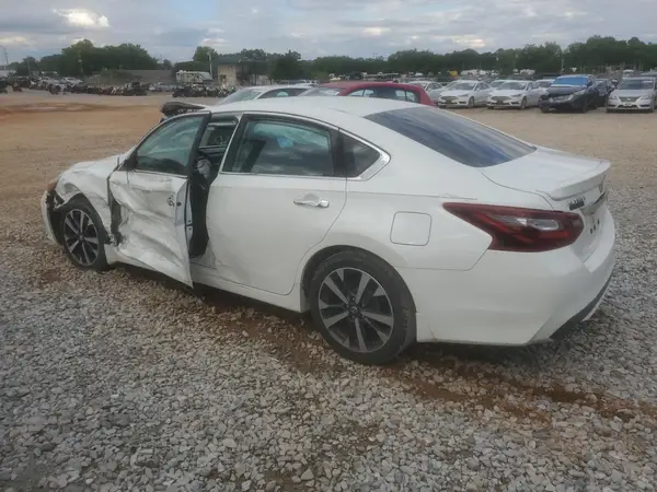 1N4AL3AP2HN310177 2017 NISSAN ALTIMA - Image 2