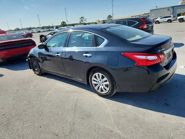 1N4AL3AP2HN311748 2017 NISSAN ALTIMA - Image 2