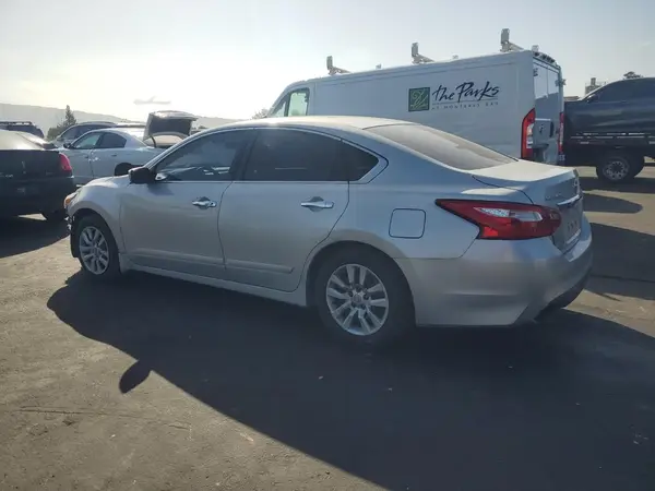 1N4AL3AP2HN317050 2017 NISSAN ALTIMA - Image 2