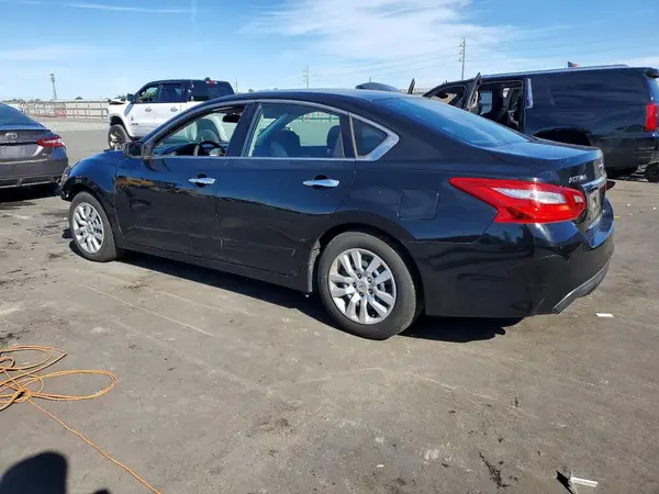 1N4AL3AP2HN318165 2017 NISSAN ALTIMA - Image 2