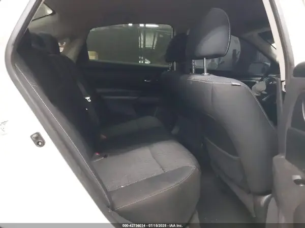 1N4AL3AP2HN318778 2017 NISSAN ALTIMA - Image 8