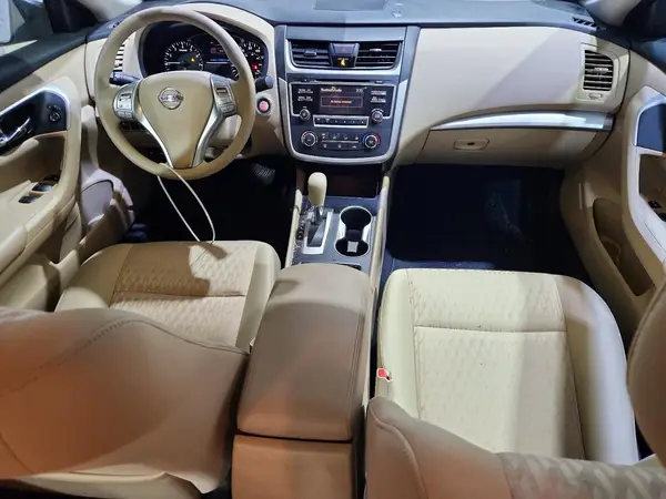 1N4AL3AP2HN325195 2017 NISSAN ALTIMA - Image 8