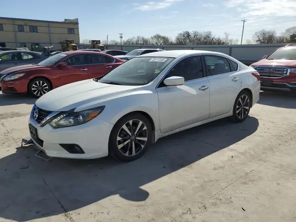 1N4AL3AP2HN327853 2017 NISSAN ALTIMA - Image 1