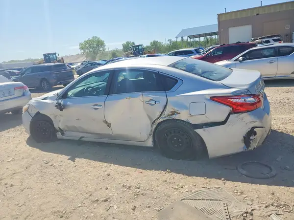 1N4AL3AP2HN328257 2017 NISSAN ALTIMA - Image 2